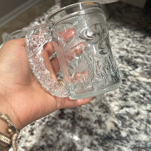 McDonald’s Batman Forever Frosted Glass Mugs - Picture 2 of 6